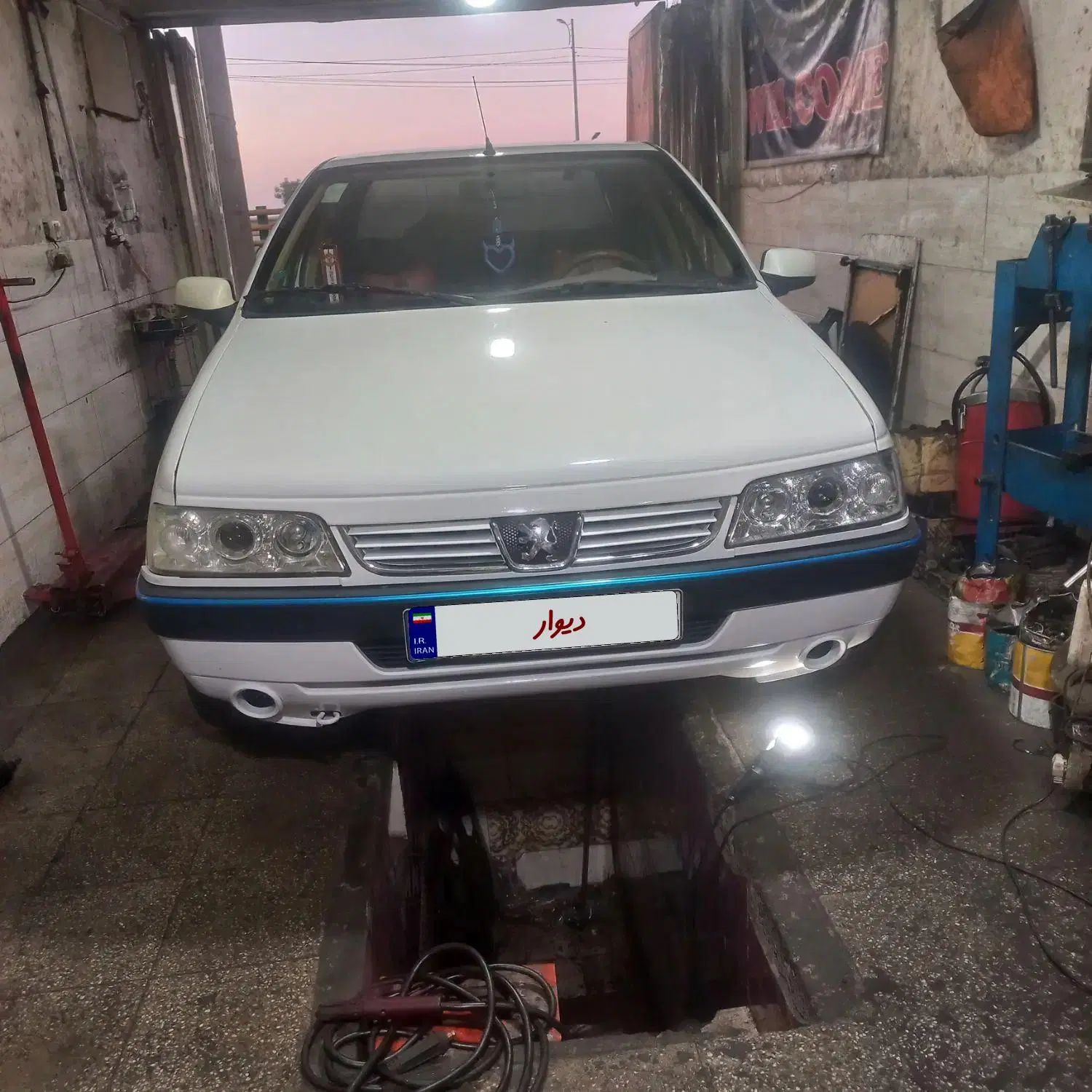 پژو 405 SLX بنزینی TU5 - 1391