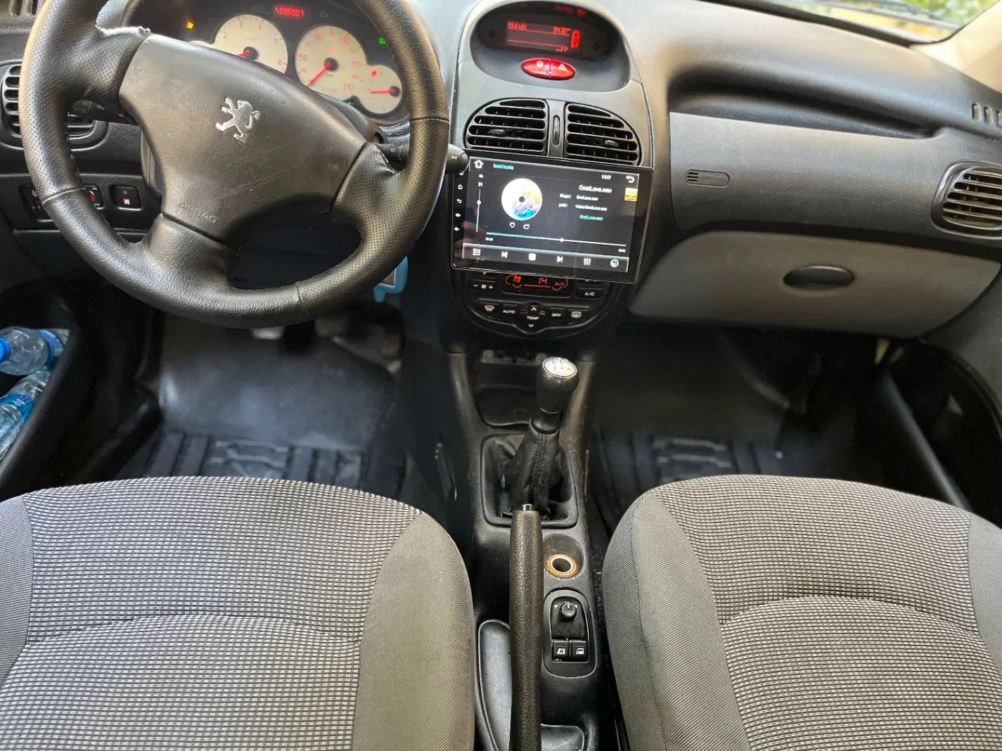 پژو ۲۰۶ صندوق دار v8 - 1396
