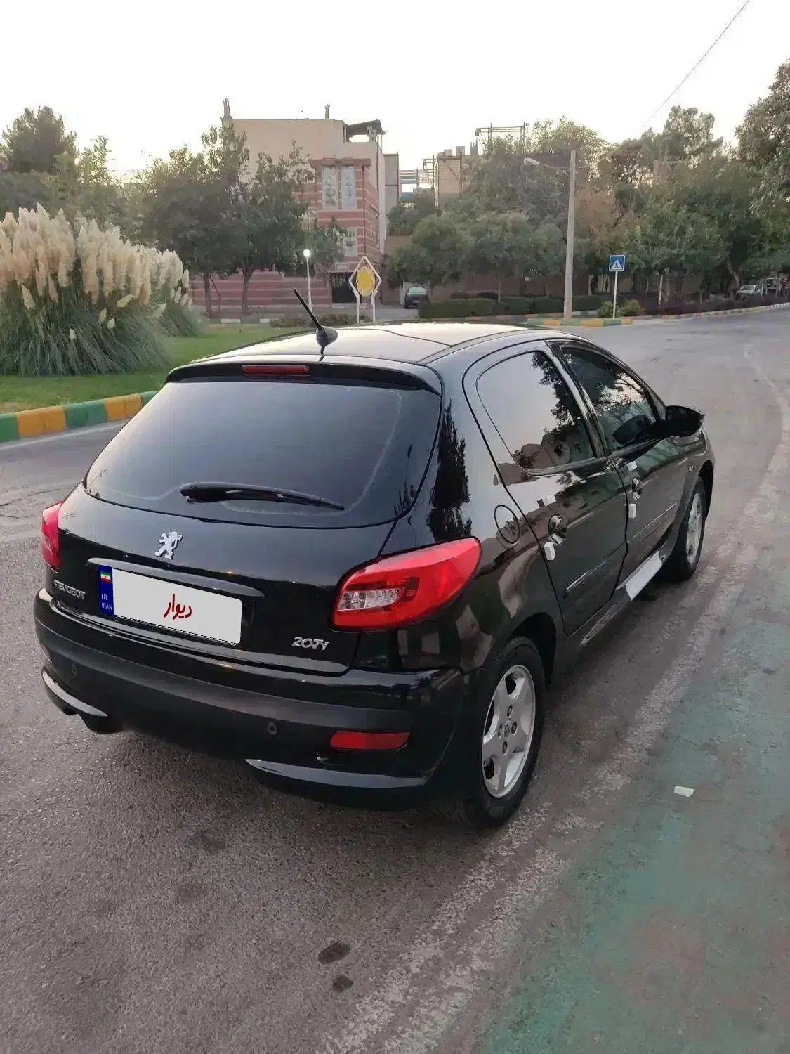 پژو 207 پانوراما دنده‌ای - 1400