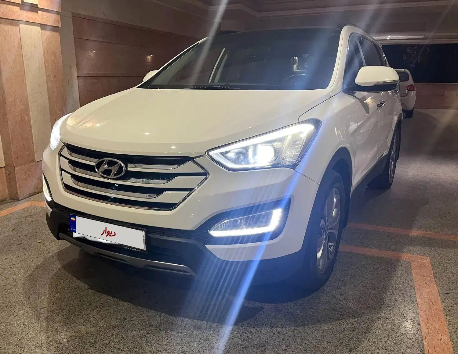خودرو هیوندای، سانتافه آگهی ann_20459415