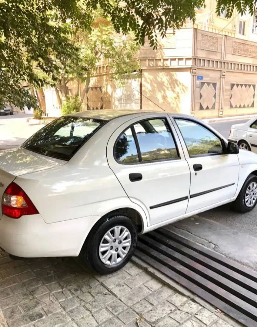 تیبا صندوق دار EX - 1393