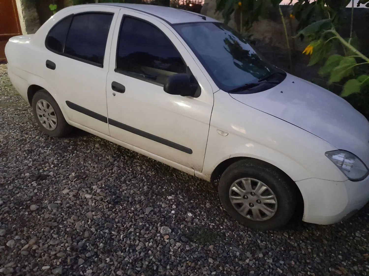 تیبا صندوق دار EX - 1392