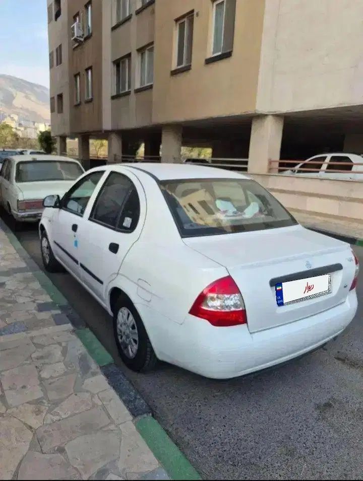تیبا صندوق دار SX - 1401