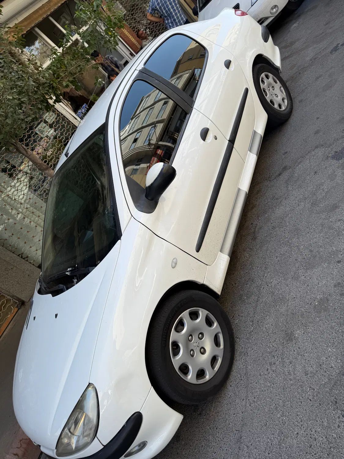 پژو ۲۰۶ صندوق دار v8 - 1390
