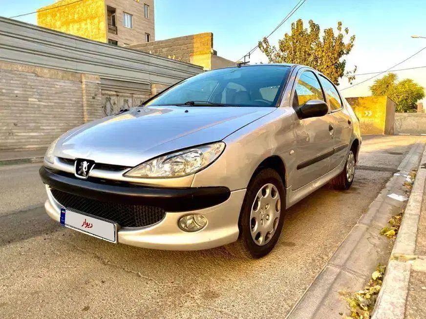 پژو ۲۰۶ صندوق دار v8 - 1386
