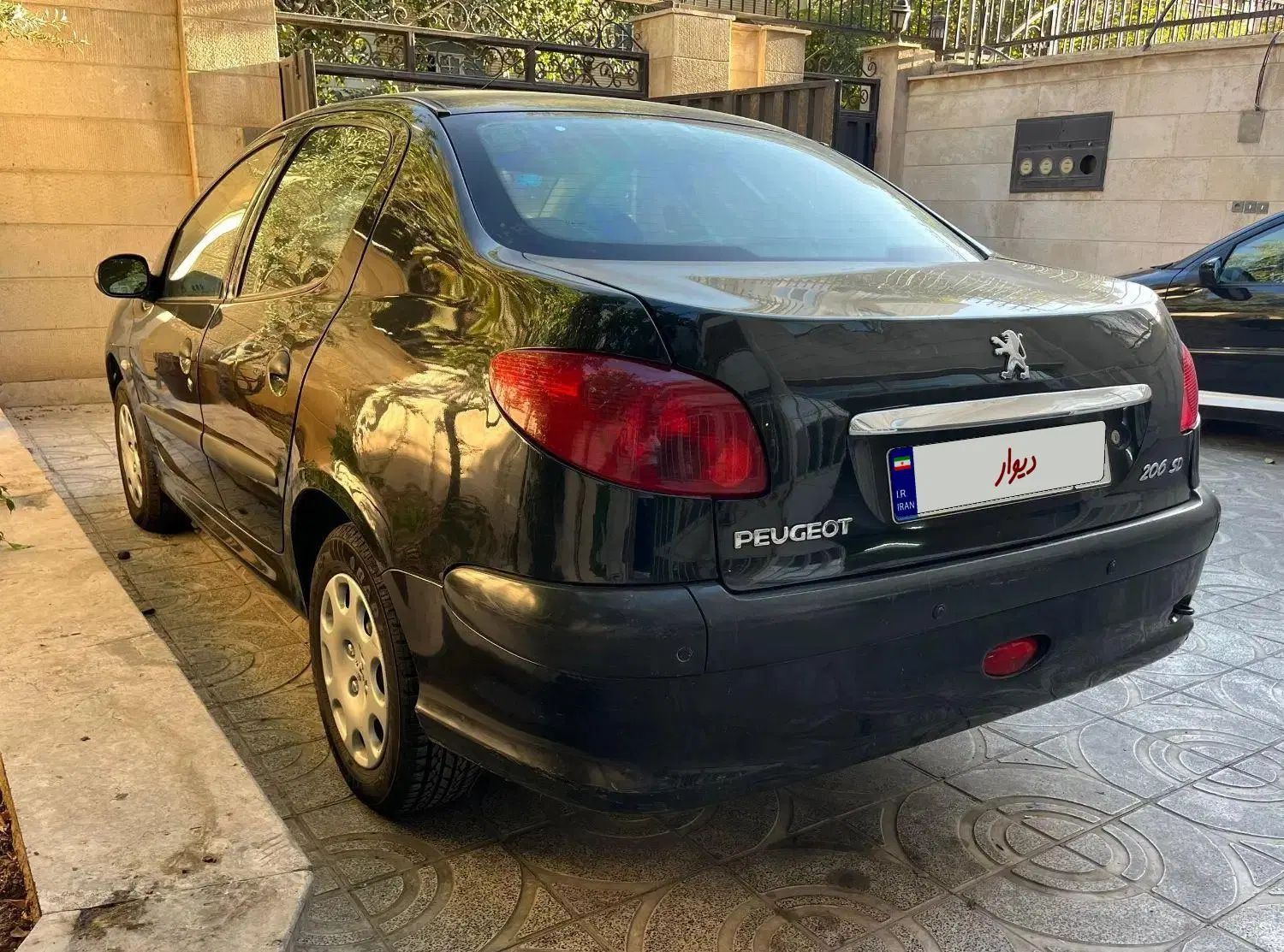 پژو ۲۰۶ صندوق دار v8 - 1390