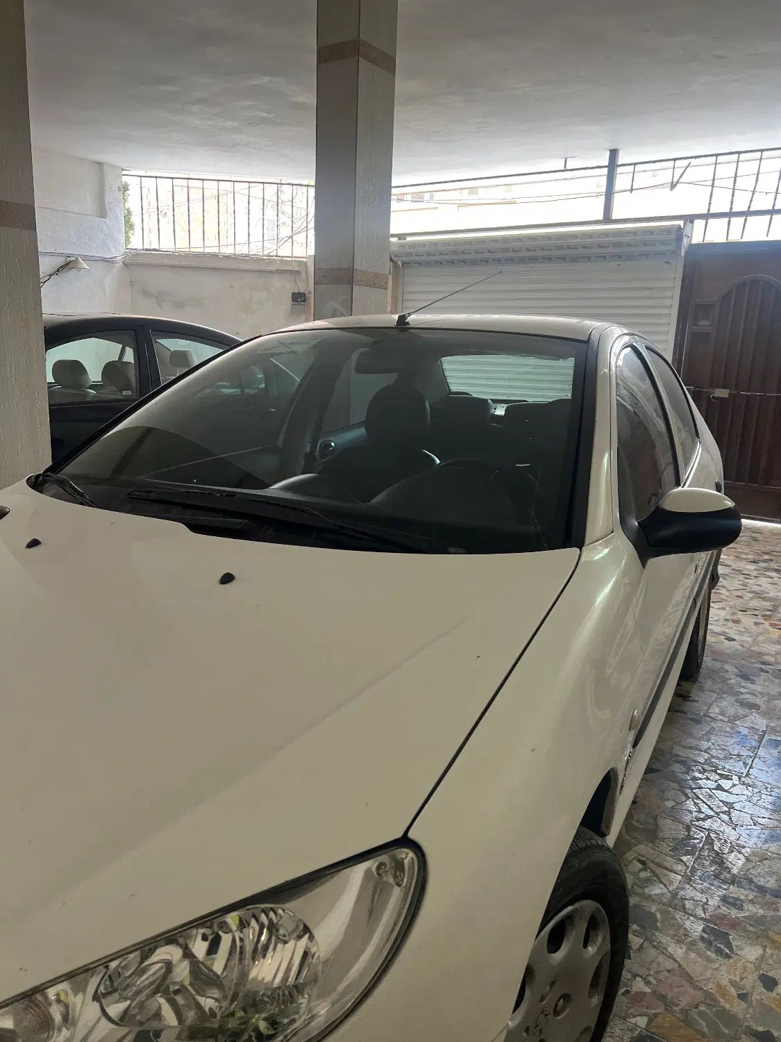 پژو ۲۰۶ صندوق دار v8 - 1398