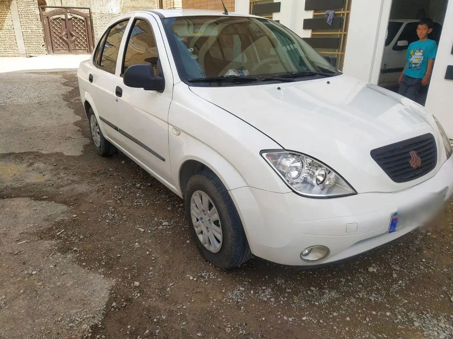 تیبا صندوق دار SX - 1399