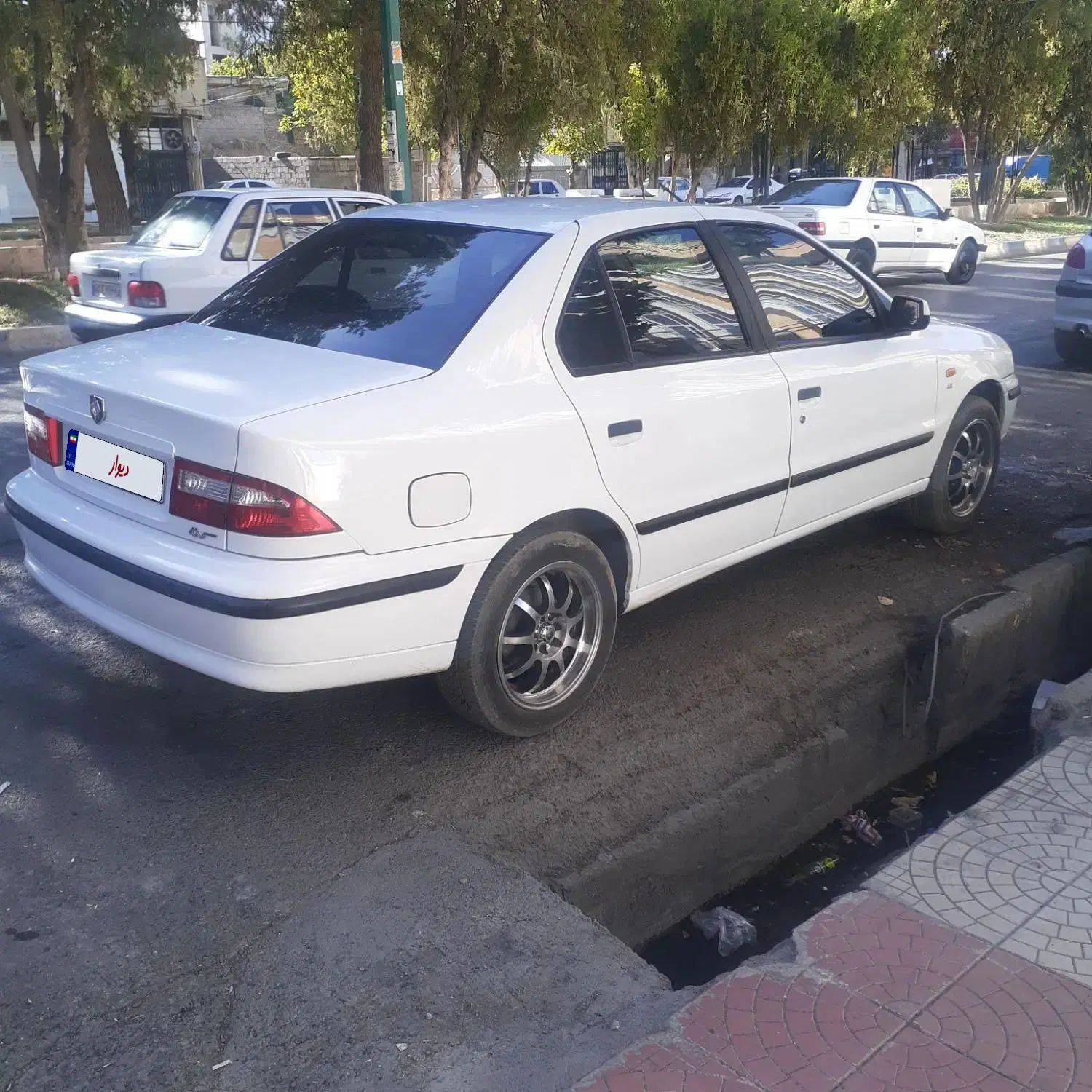 سمند LX XU7 - 1400