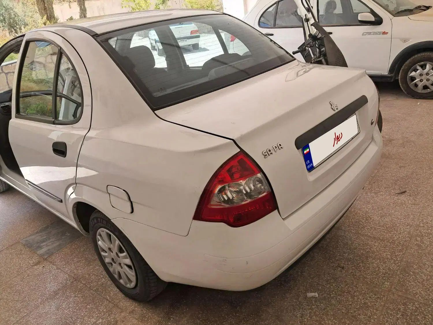 تیبا صندوق دار SX - 1395