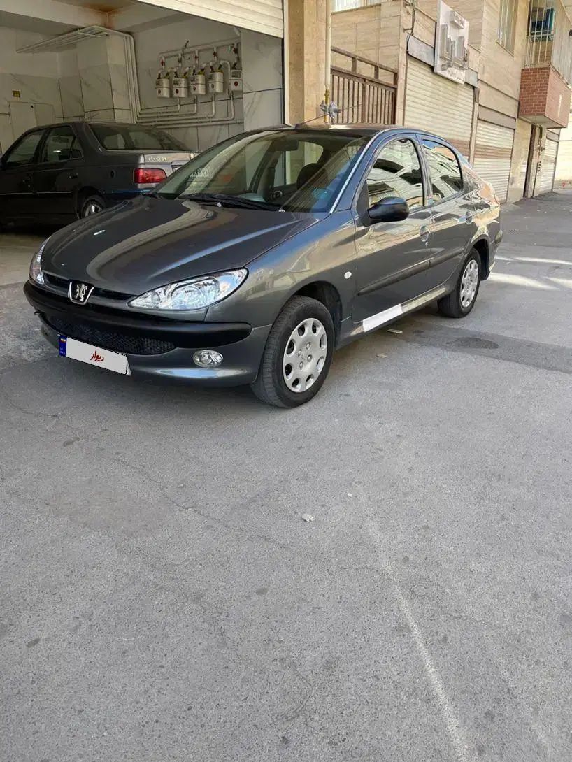 پژو ۲۰۶ صندوق دار v8 - 1390