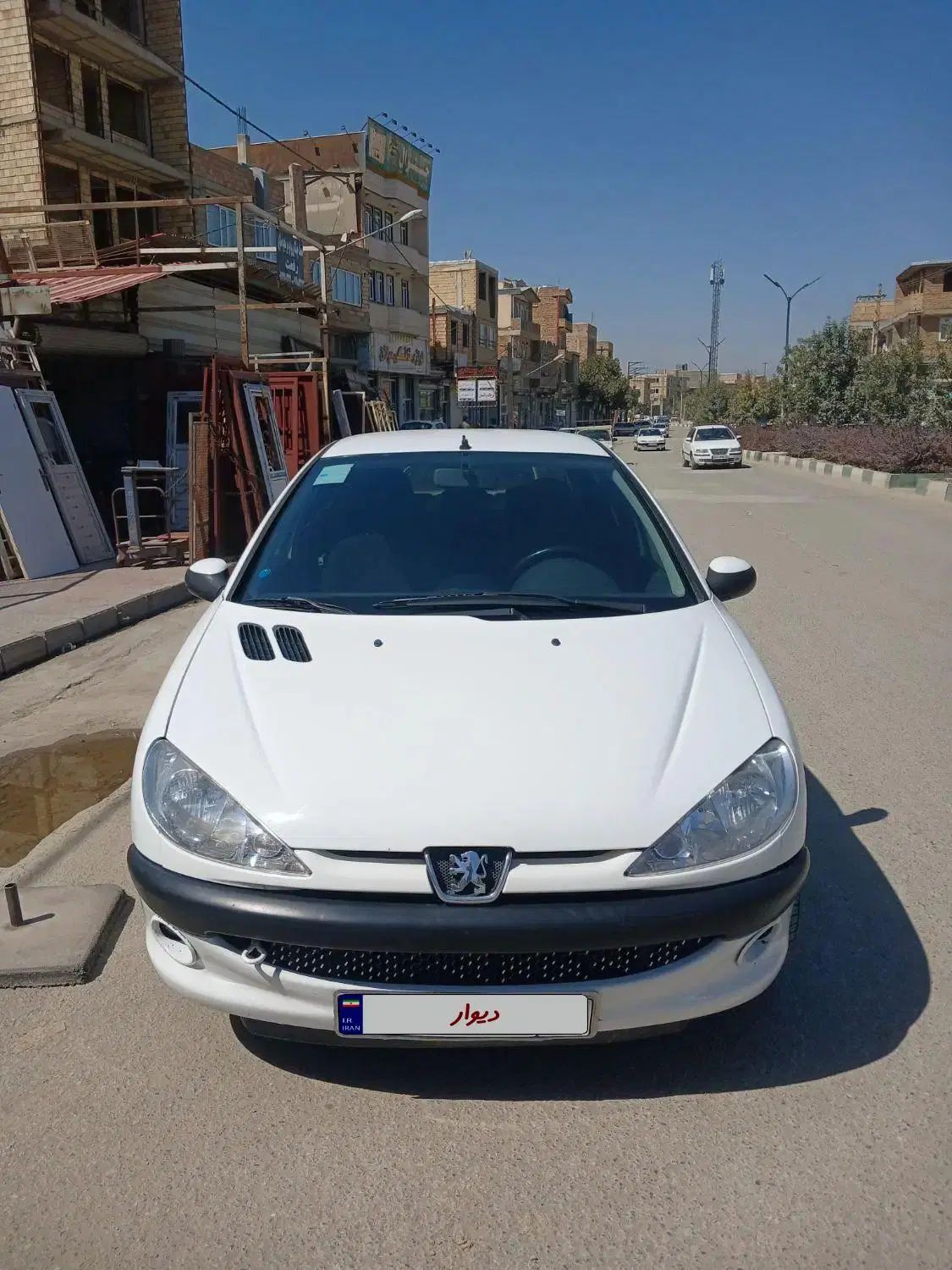 پژو ۲۰۶ صندوق دار v8 - 1397