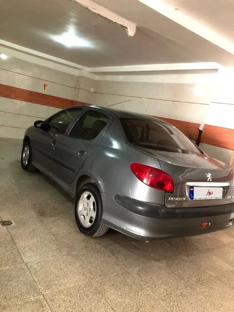 پژو ۲۰۶ صندوق دار v8 - 1393