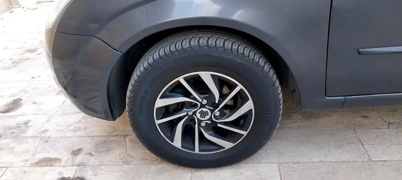 تیبا صندوق دار EX - 1395