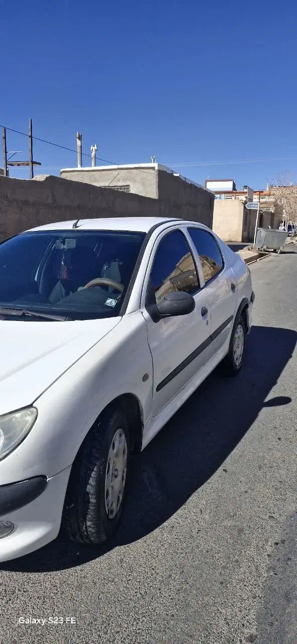 پژو ۲۰۶ صندوق دار v8 - 1394
