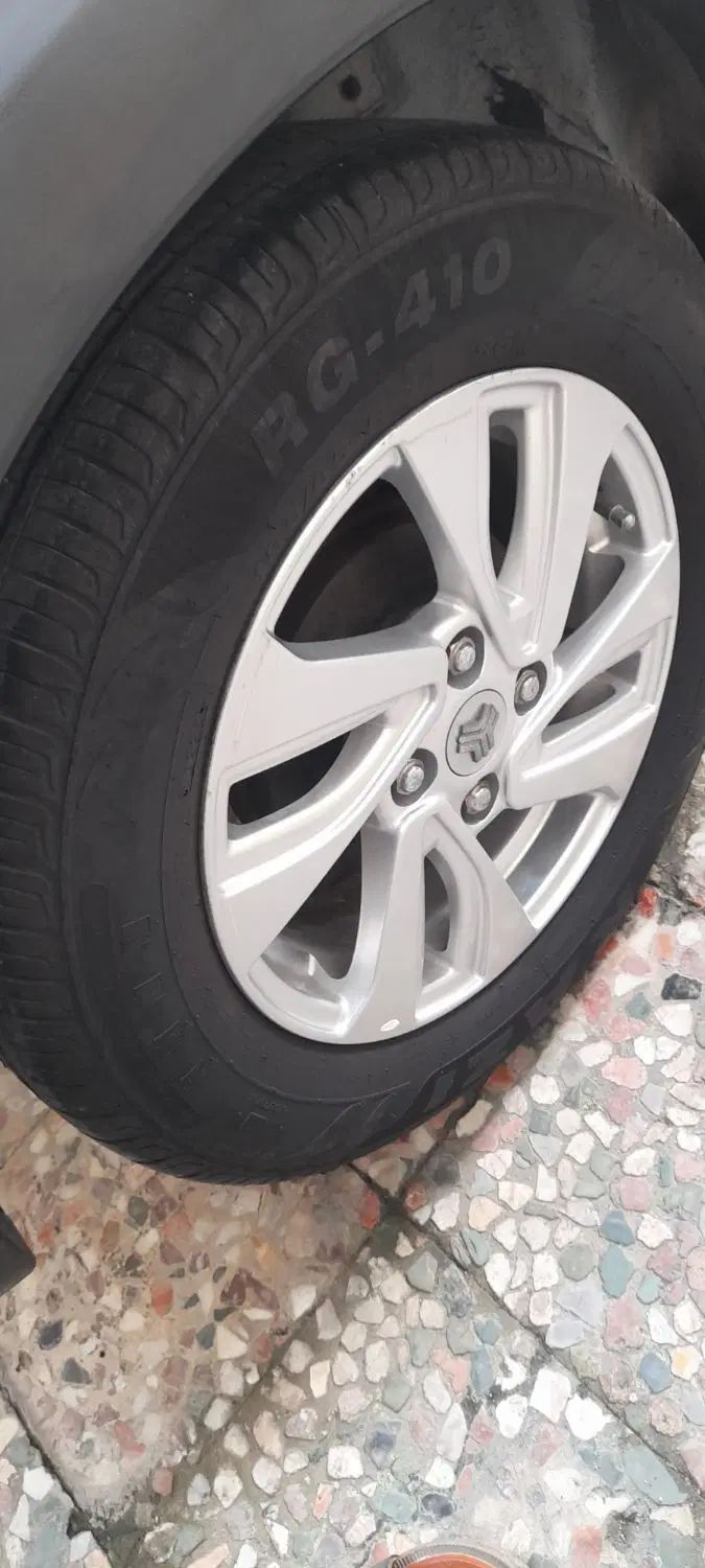 کوییک R دنده‌ای - 1399