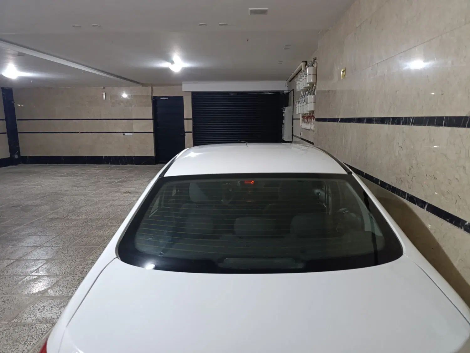 پژو ۲۰۶ صندوق دار v8 - 1396