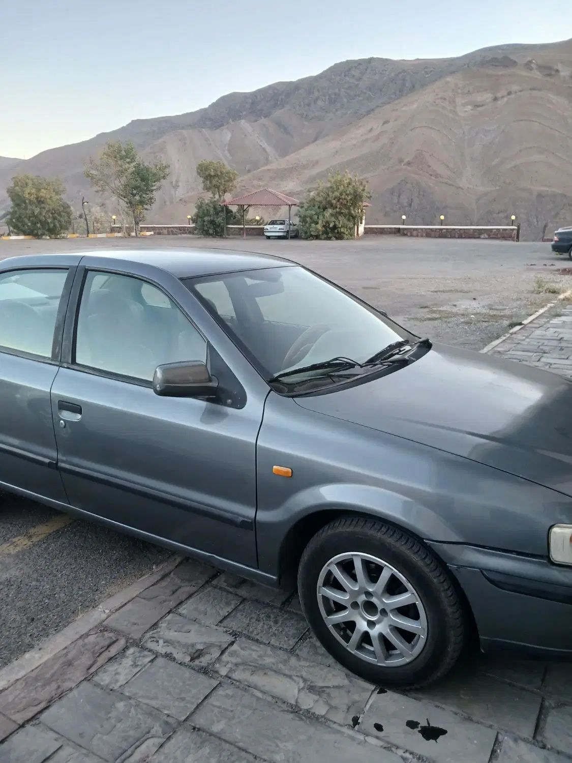 سمند LX XU7 - 1385