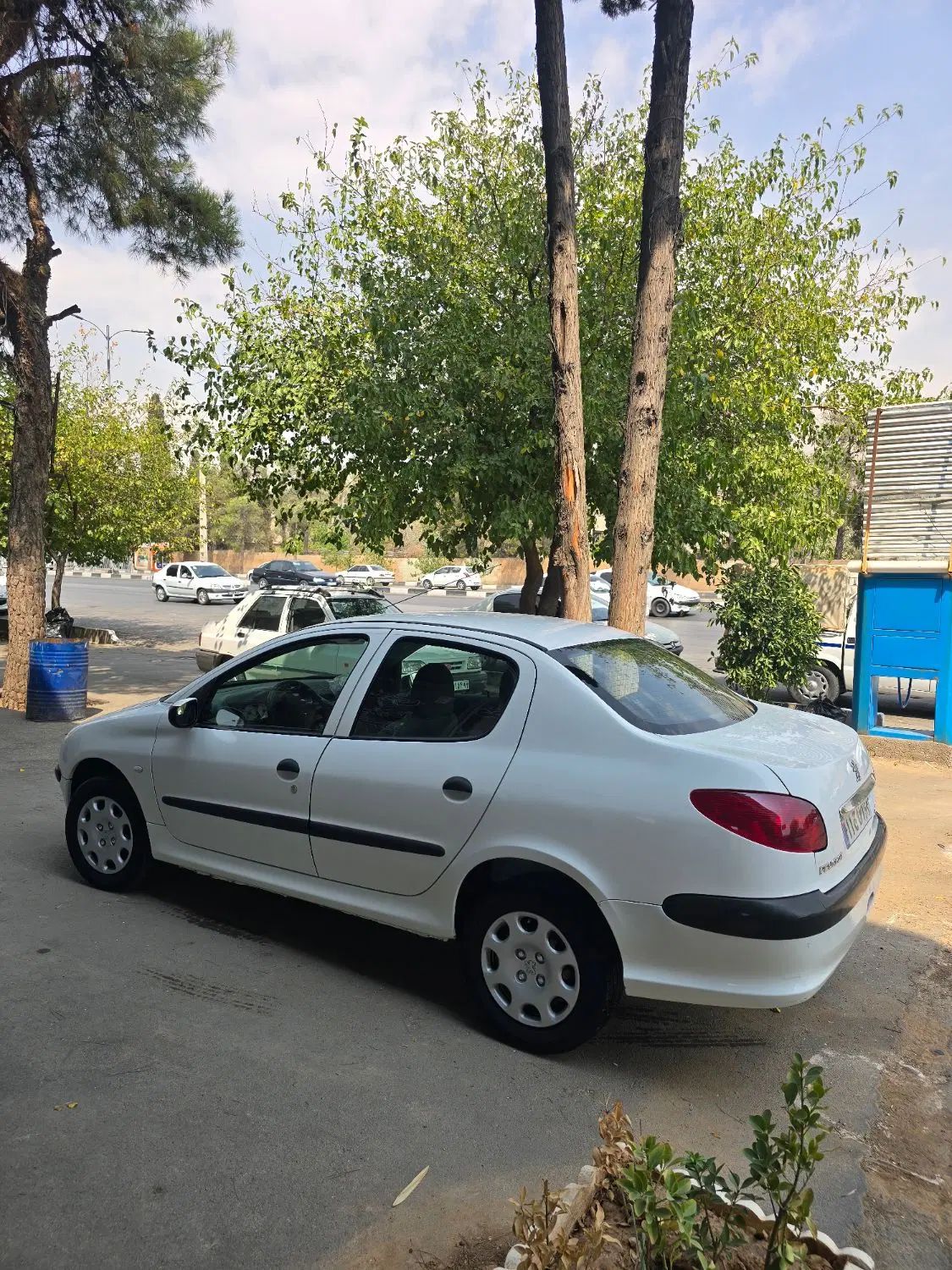 پژو ۲۰۶ صندوق دار v6 - 1390