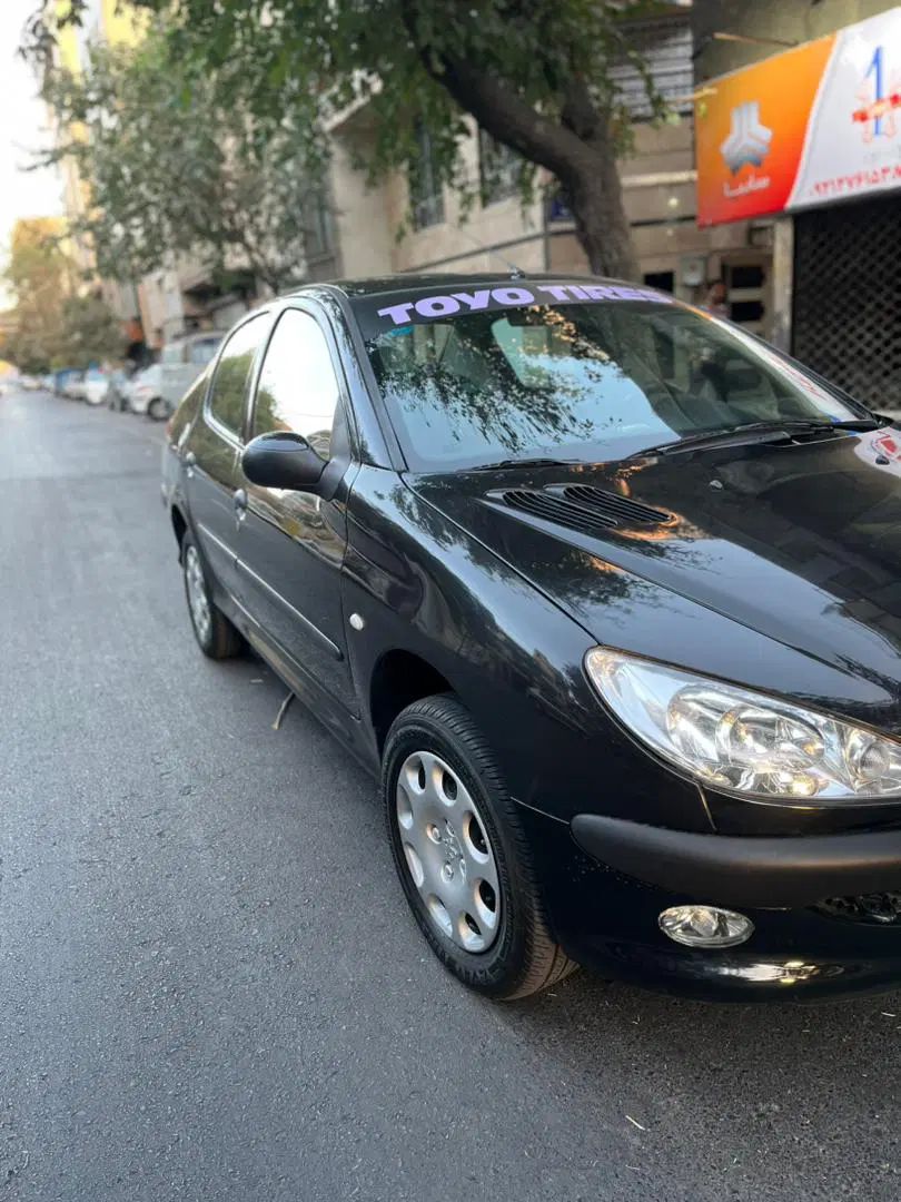 پژو ۲۰۶ صندوق دار v8 - 1392
