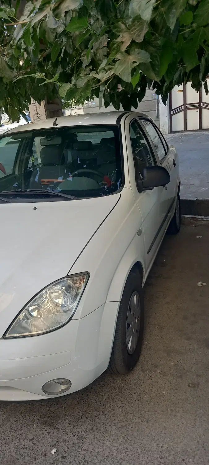 تیبا صندوق دار SX - 1401