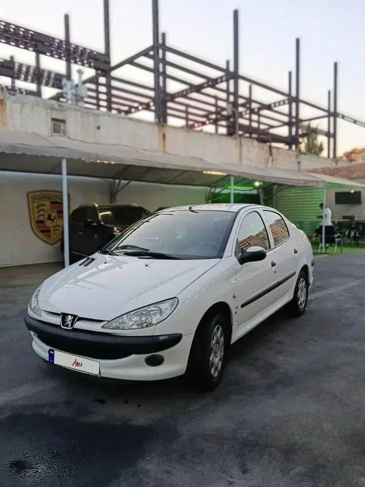 پژو ۲۰۶ صندوق دار v8 - 1394