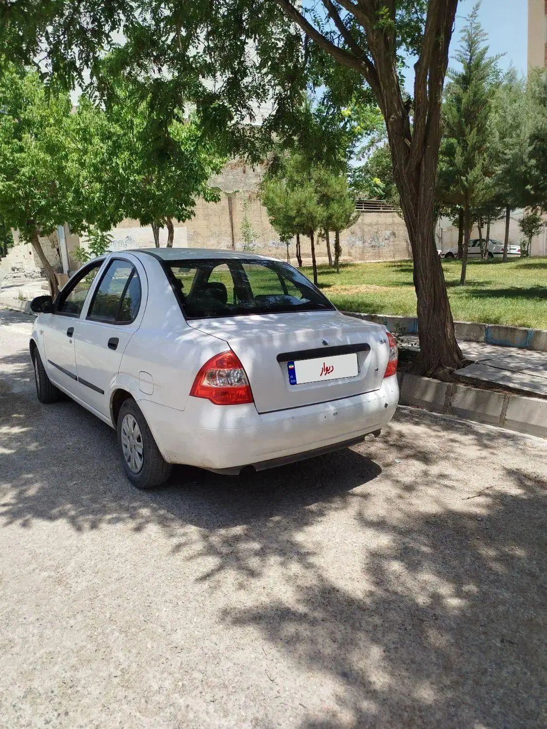 تیبا صندوق دار EX - 1395