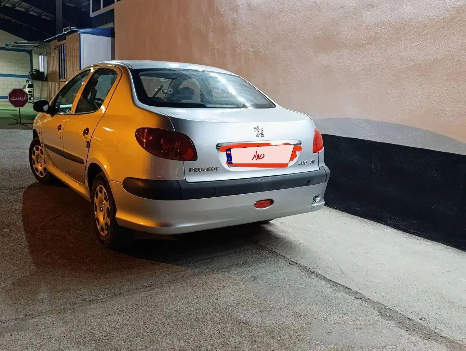 پژو ۲۰۶ صندوق دار v8 - 1393