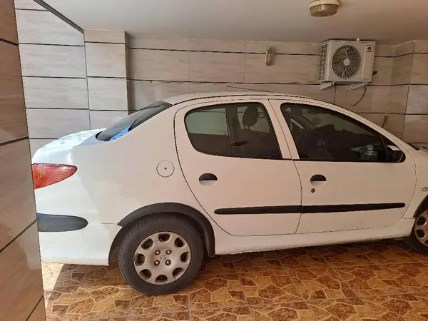پژو ۲۰۶ صندوق دار v8 - 1394