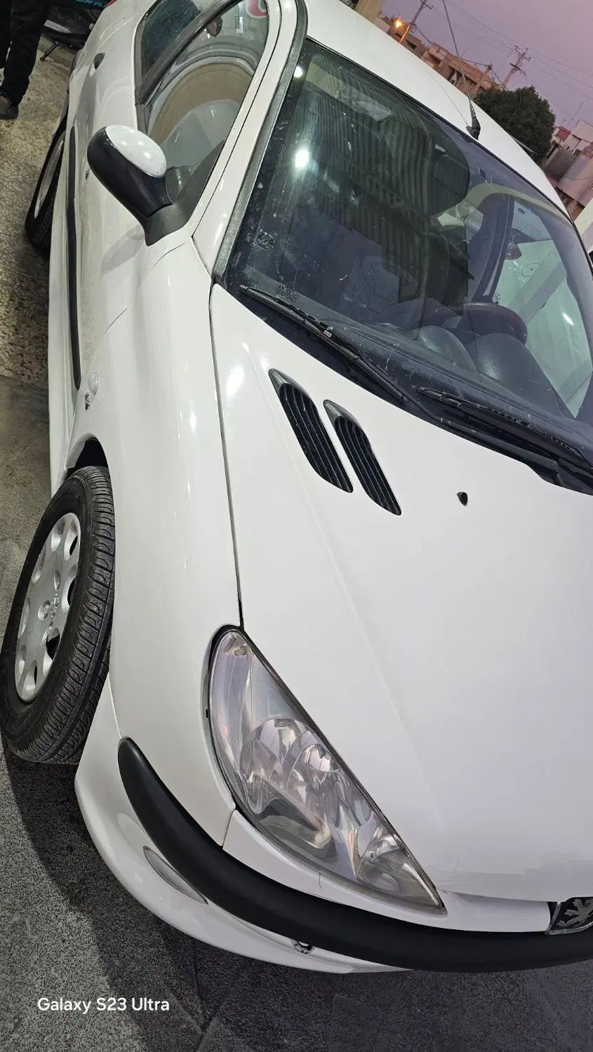پژو ۲۰۶ صندوق دار v8 - 1386