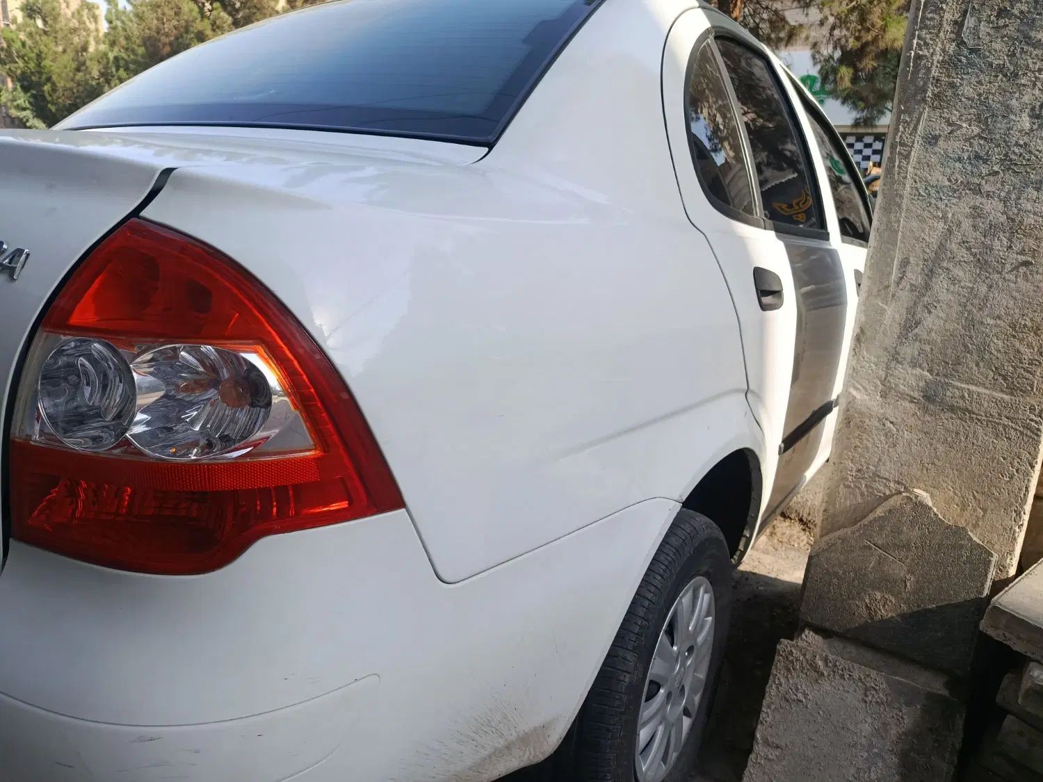 تیبا صندوق دار SX - 1400
