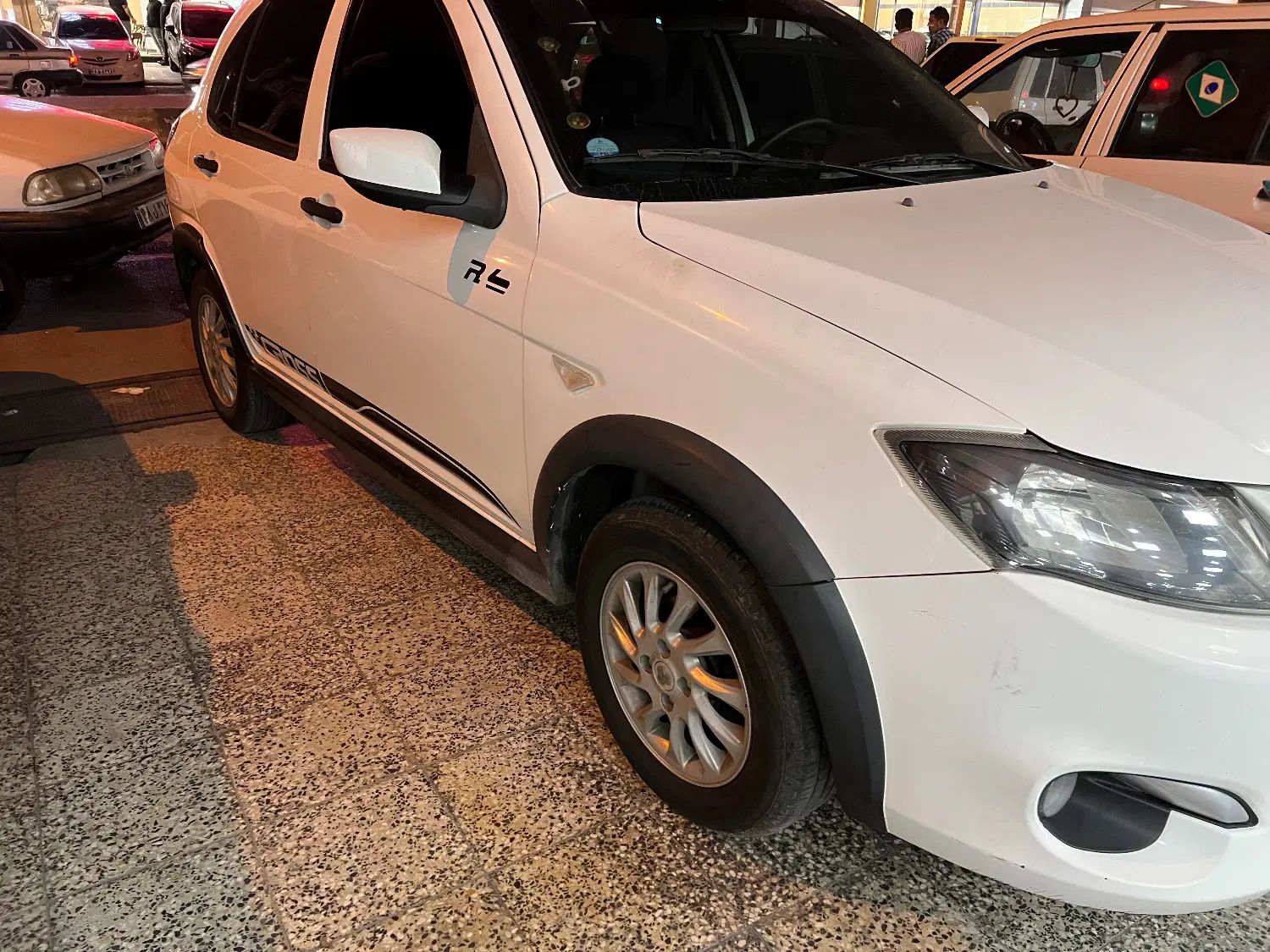 خودرو کوییک، R آگهی ann_20466464