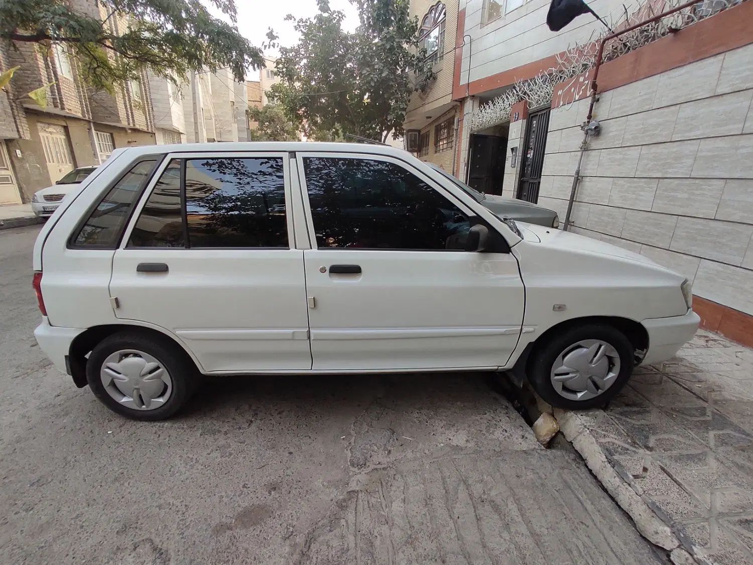 پراید 111 SE - 1395