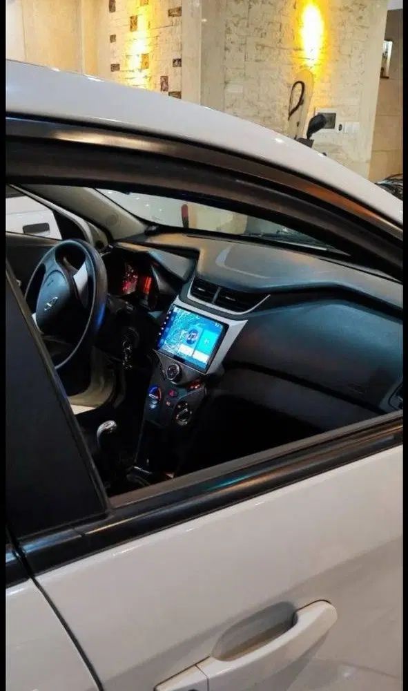 ام وی ام 315 صندوقدار اسپرت دنده‌ای - 1394
