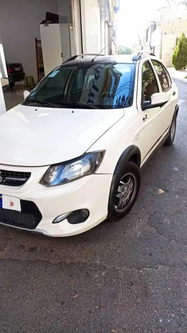 کوییک R دنده‌ای - 1399