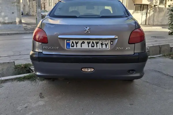 پژو ۲۰۶ صندوق دار v8 - 1389