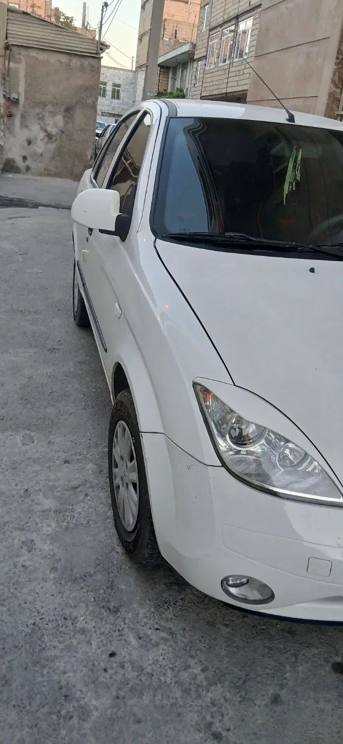 تیبا صندوق دار SX - 1399