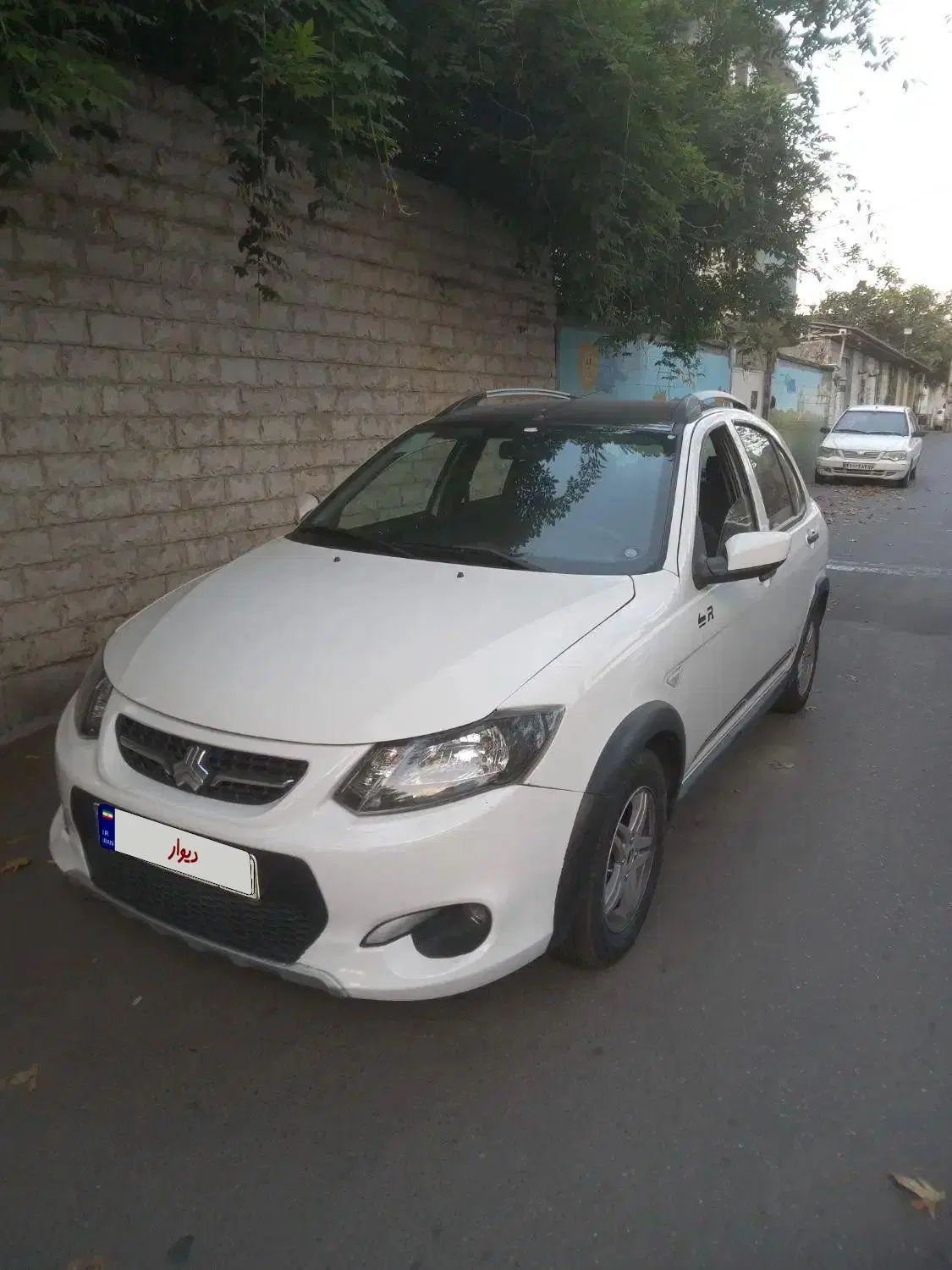 خودرو کوییک، R آگهی ann_20468102