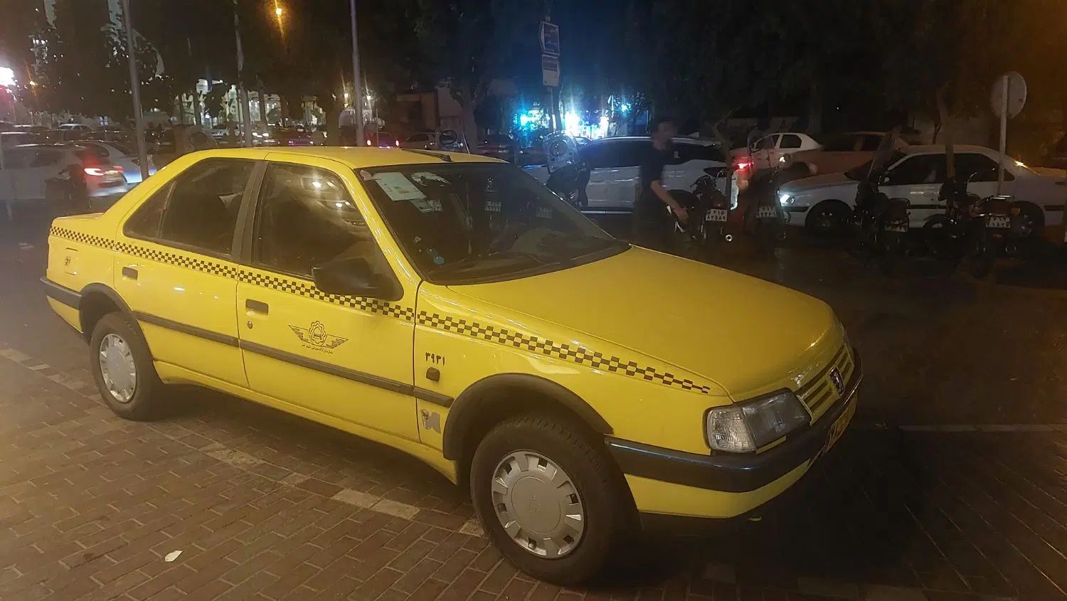 پژو 405 GLX - دوگانه سوز - 1400