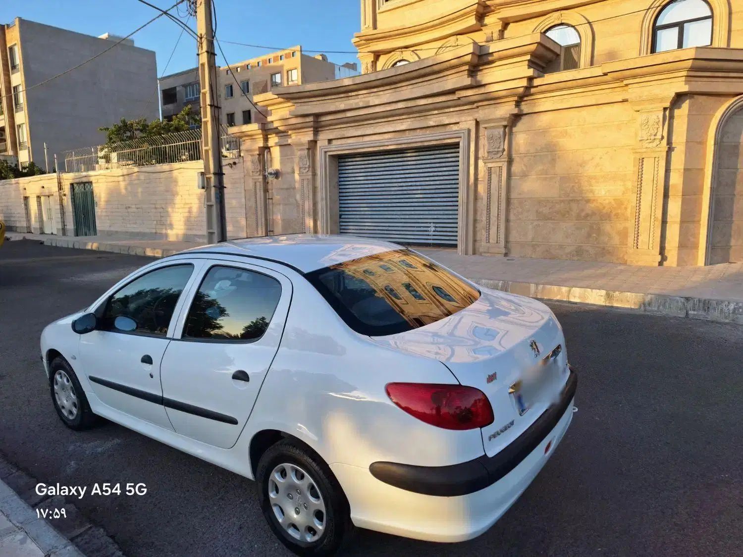 پژو ۲۰۶ صندوق دار v8 - 1396