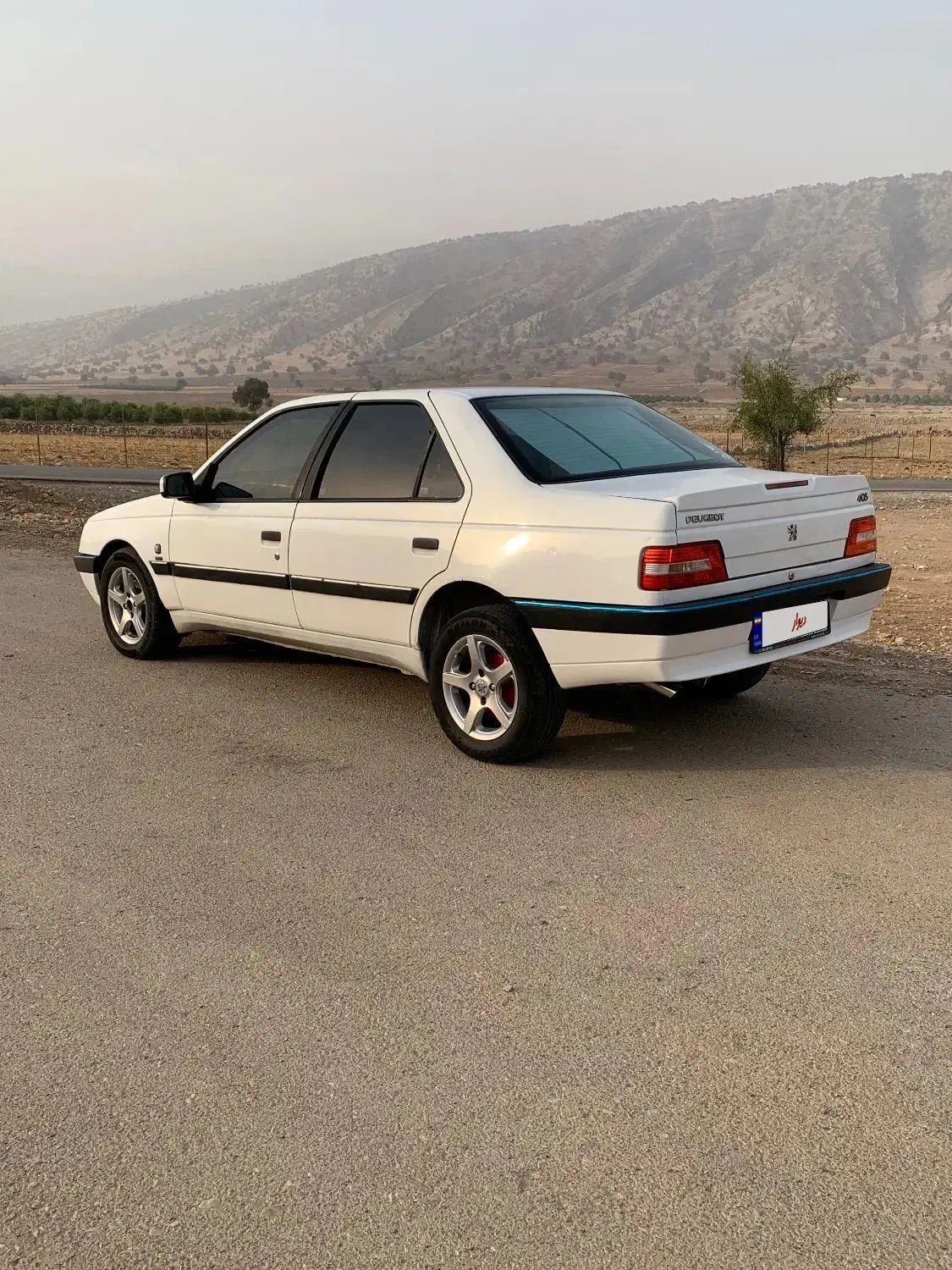 پژو 405 SLX بنزینی TU5 - 1393