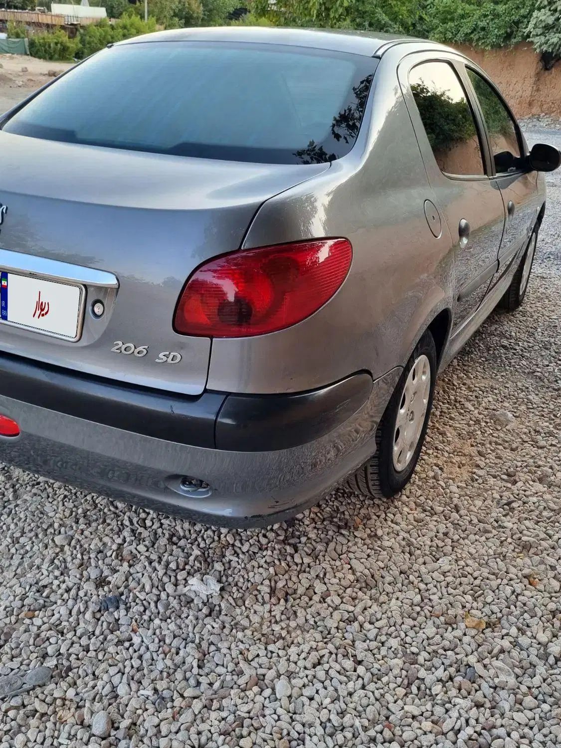 پژو ۲۰۶ صندوق دار v2 - 1390