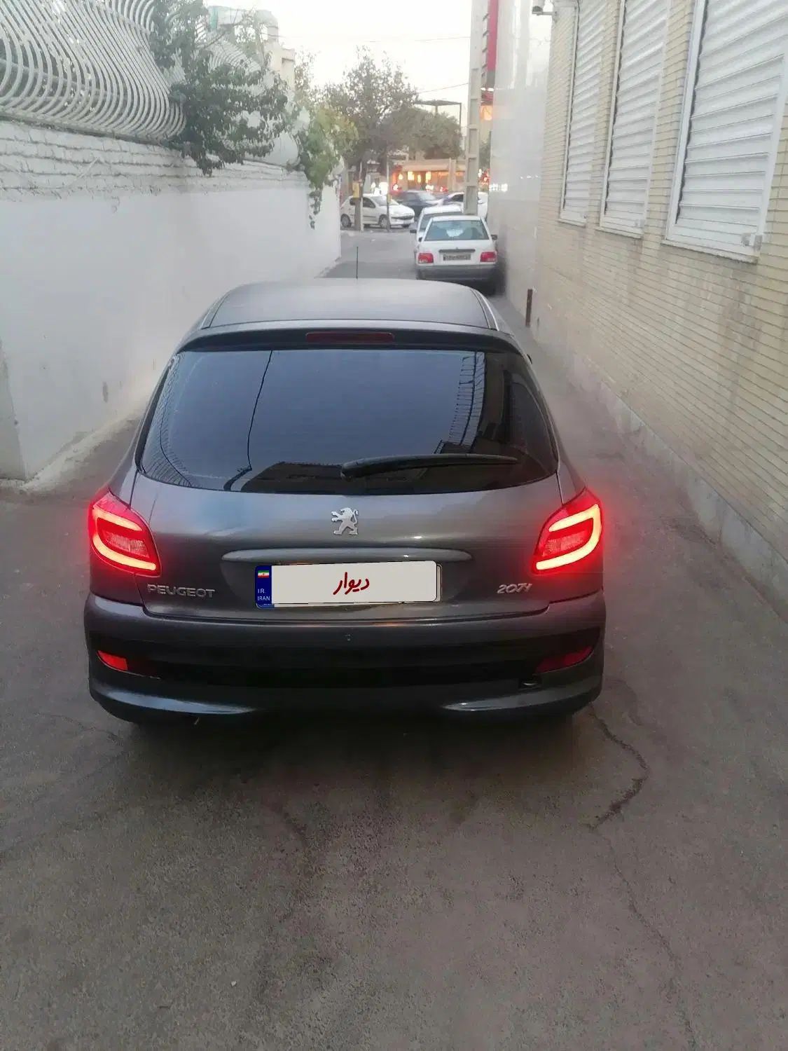 پژو 207 اتوماتیک - 1389