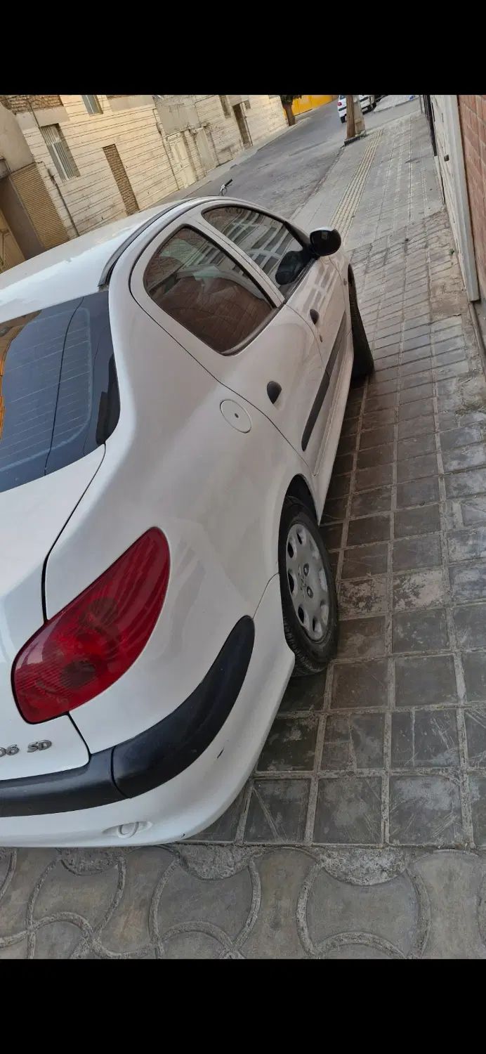 پژو ۲۰۶ صندوق دار v20 - 1390