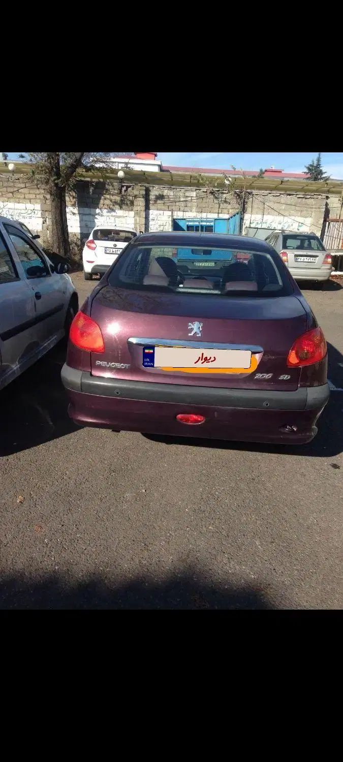 پژو ۲۰۶ صندوق دار v8 - 1393