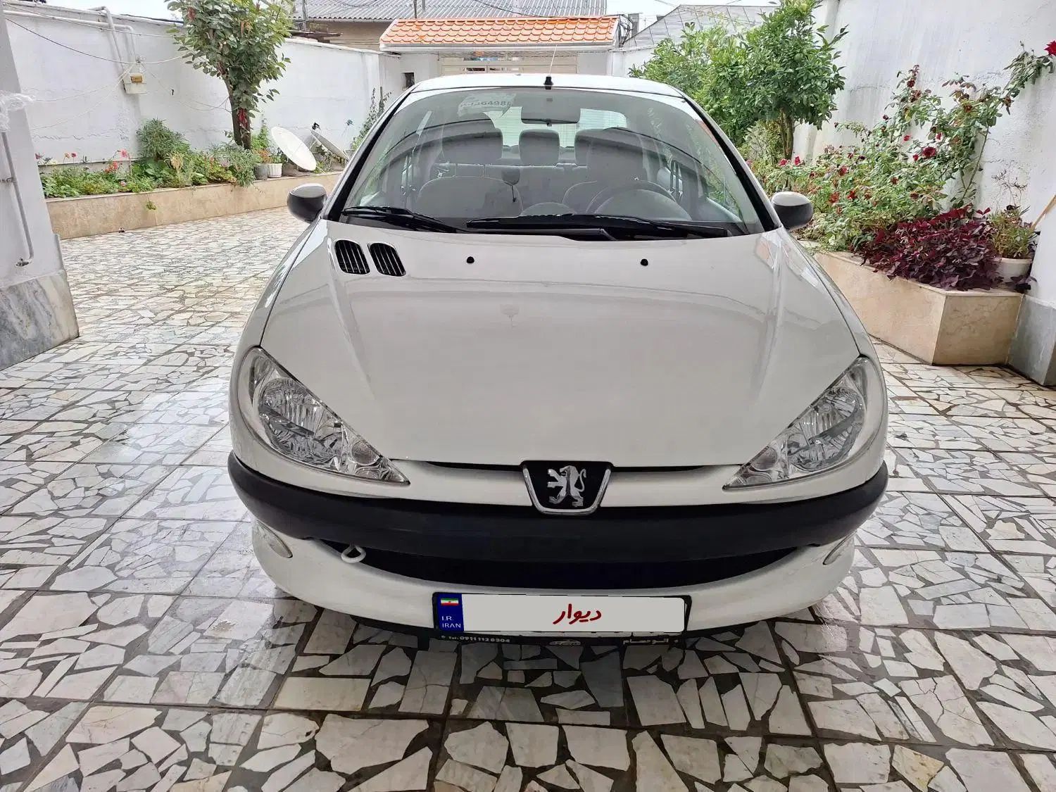 پژو ۲۰۶ صندوق دار v8 - 1398