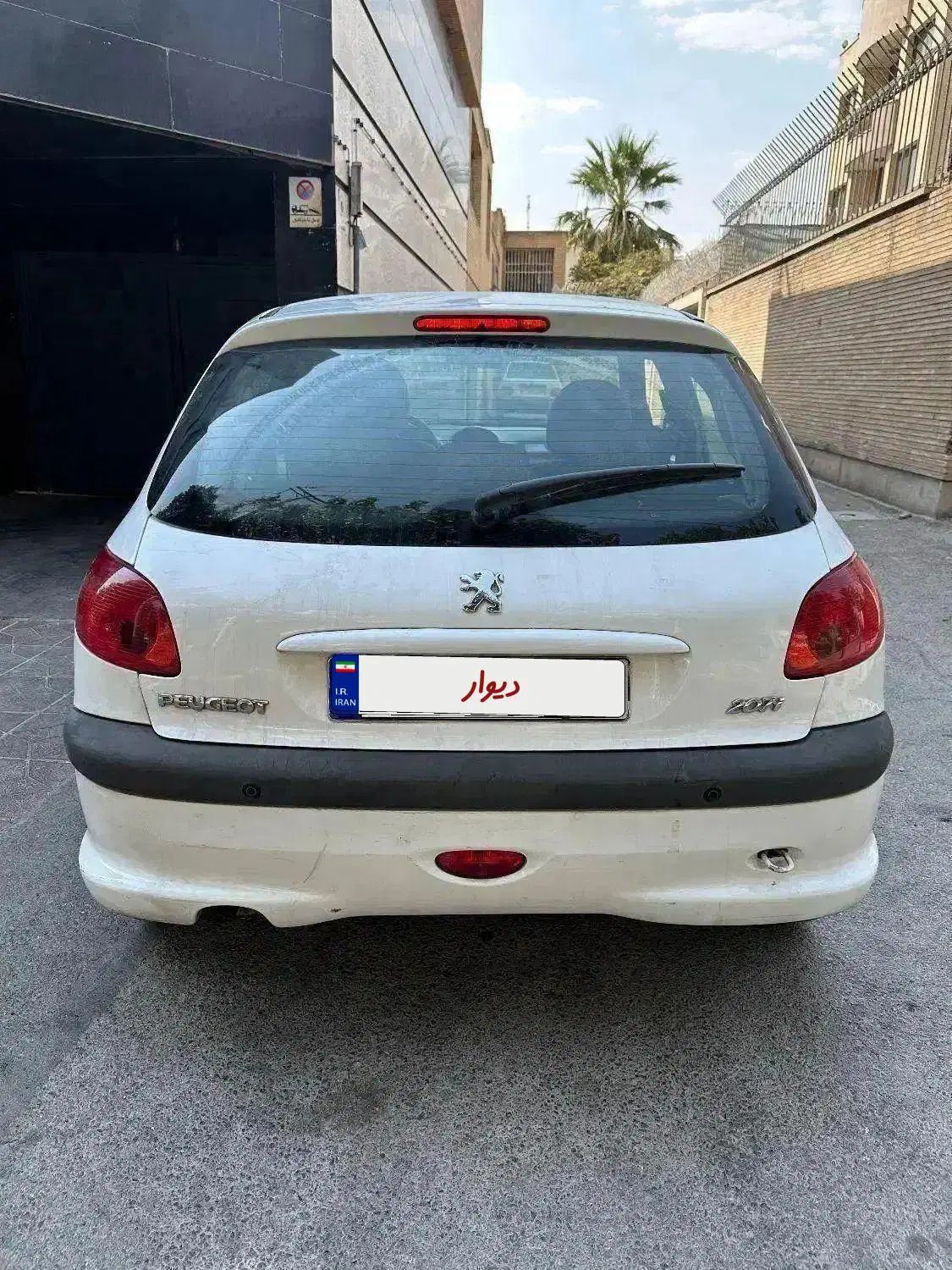 پژو 206 تیپ 5 - 1395