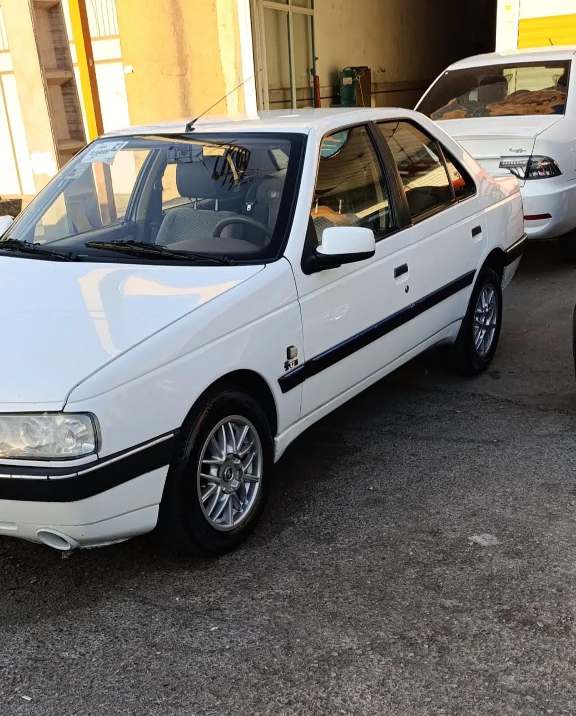 پژو 405 SLX بنزینی TU5 - 1390