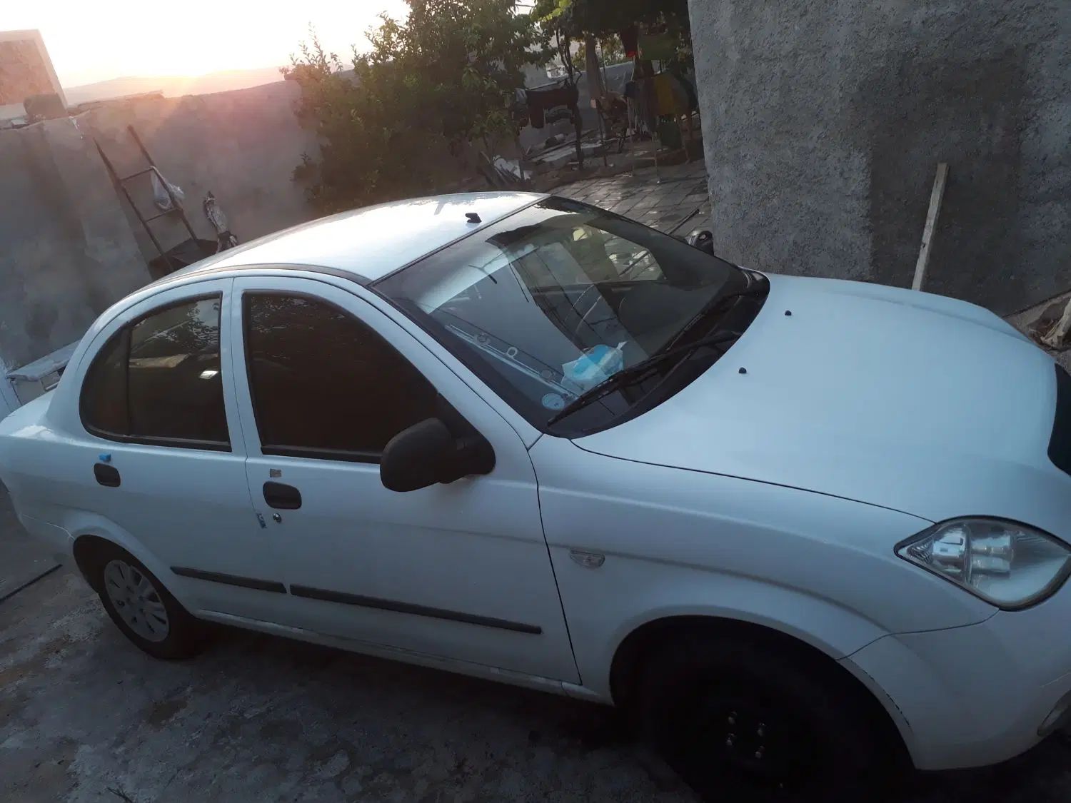 تیبا صندوق دار SX - 1399