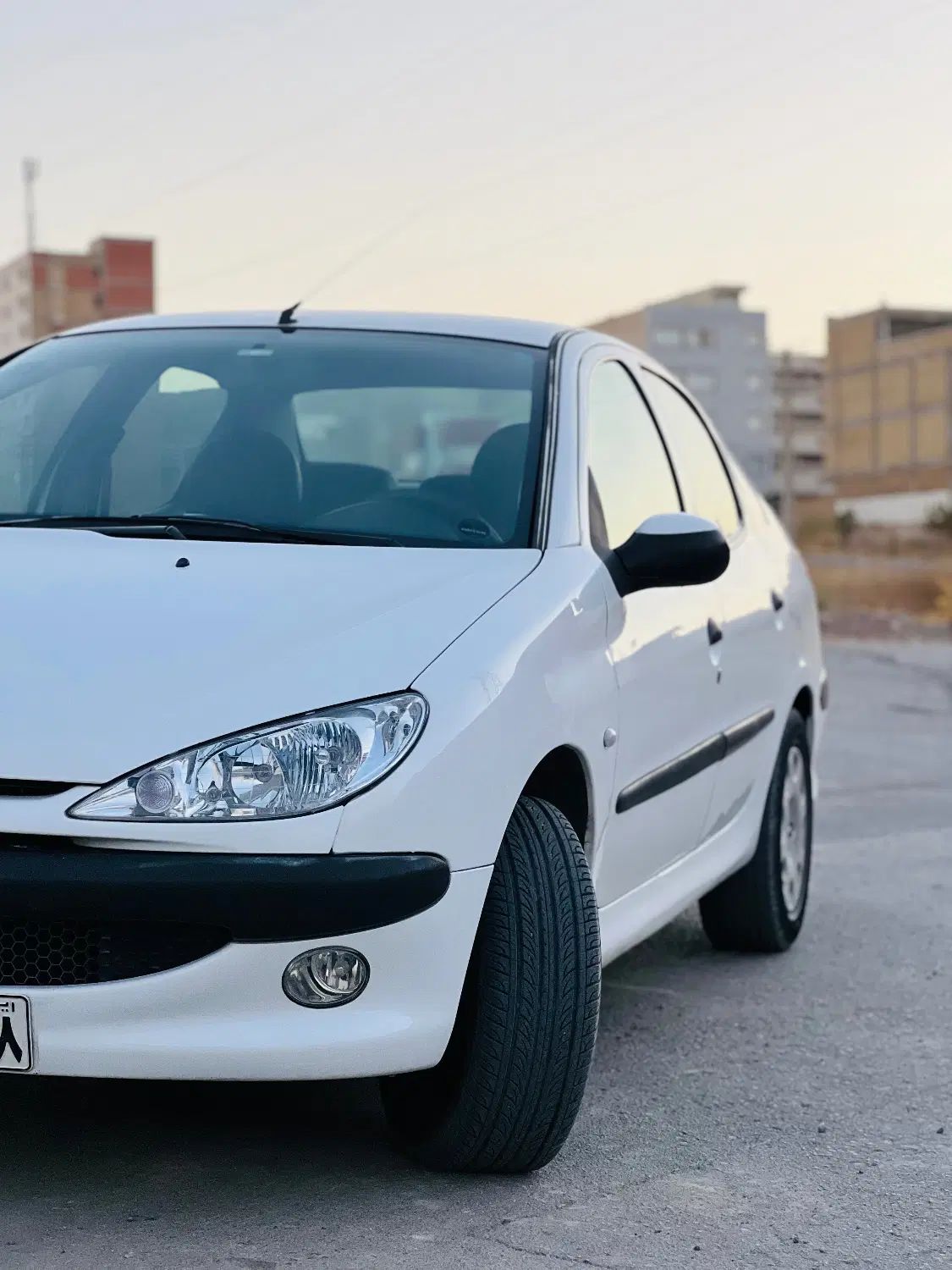 پژو ۲۰۶ صندوق دار v8 - 1390